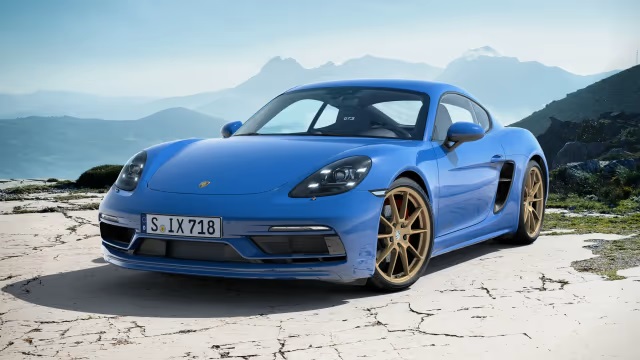 Mobil Termahal Milik Porsche di GJAW 2023 Seharga Rp5,18 Milliar Tak Laku Terjual