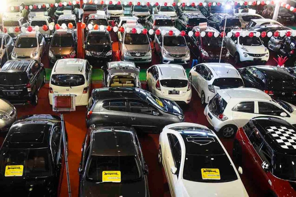 Jelang Bulan Puasa, Penjualan Mobil Bekas Mulai Meningkat