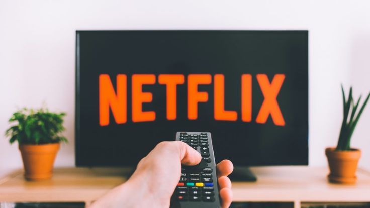 Ingin Nonton Netflix Tanpa Menggangu Produktifitas? Berikut Triknya!