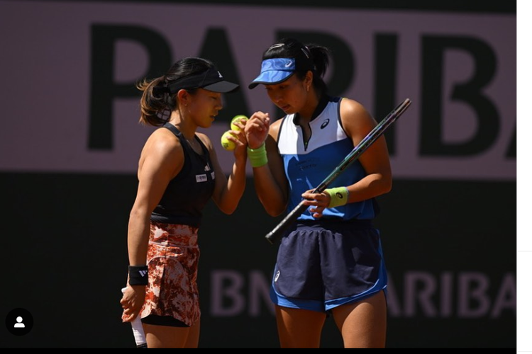 Usai Didiskualifikasi, Aldila dan Kato Bertemu di Semifinal French Open 2023