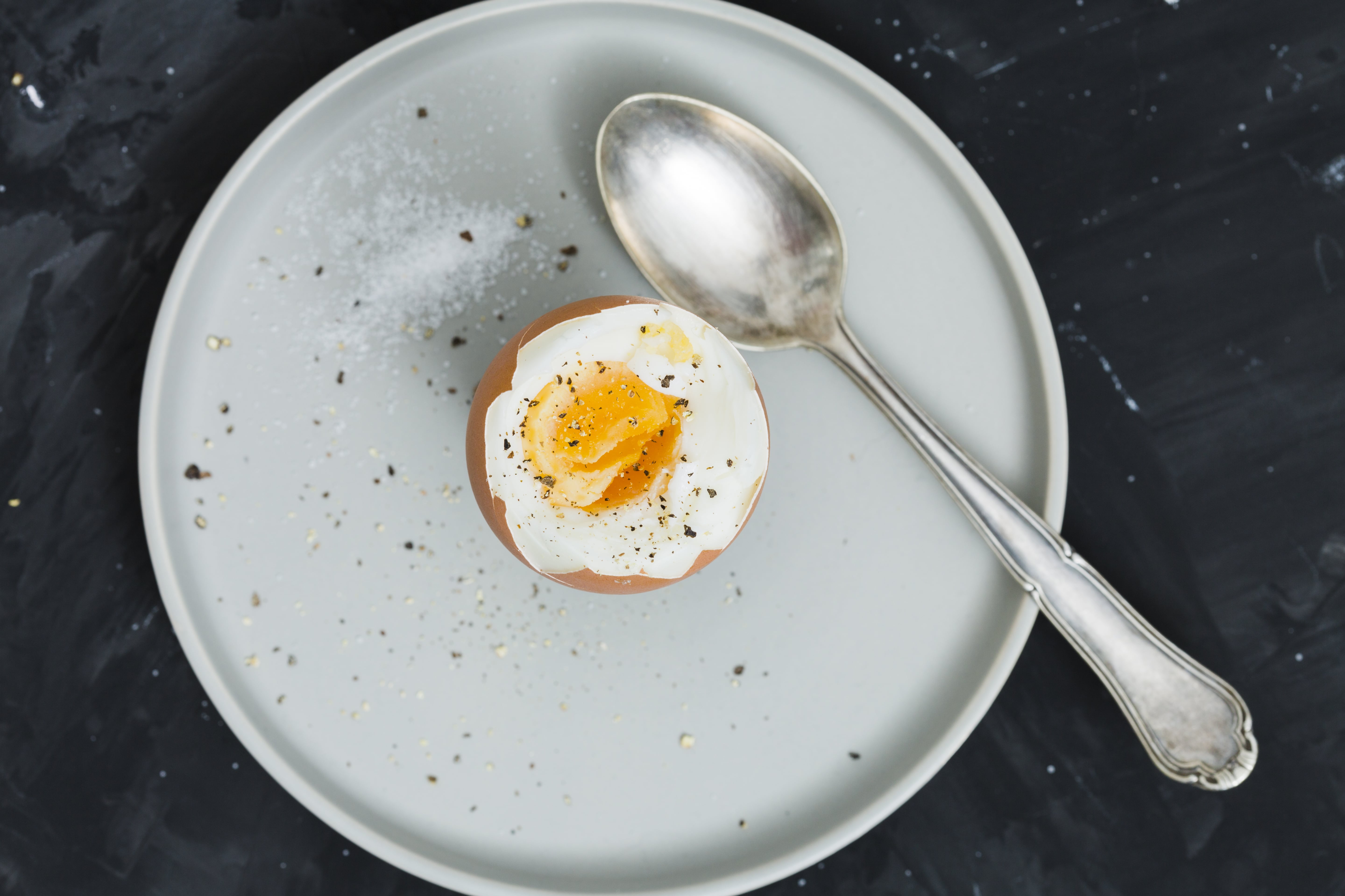 Tips Rebus Telur Setengah Matang Anti Gagal