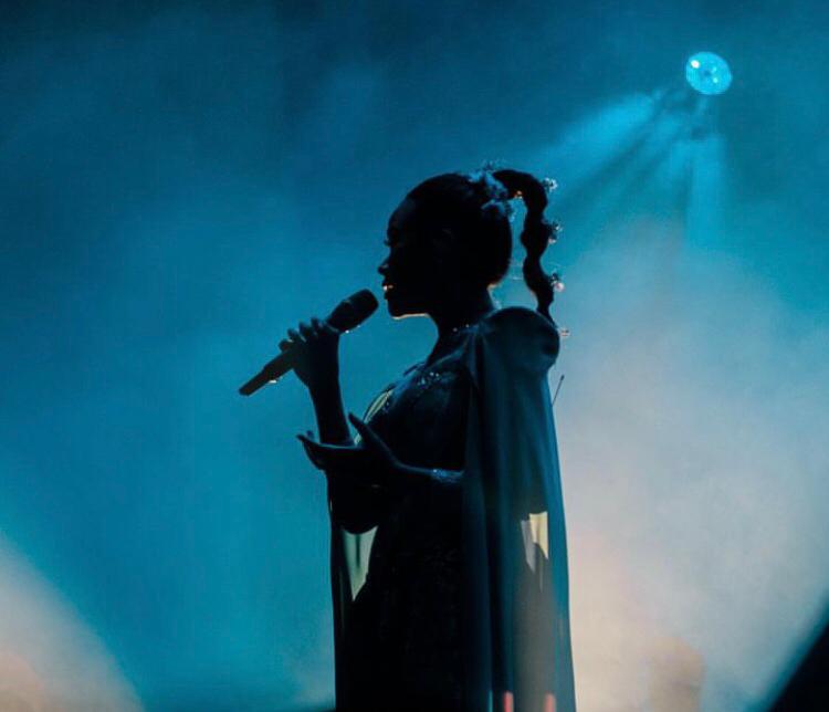 Yura Yunita Konser Tunggal di Surabaya, Penonton Terpukau dengan Lagu Soundtrack Petualangan Sherina 2