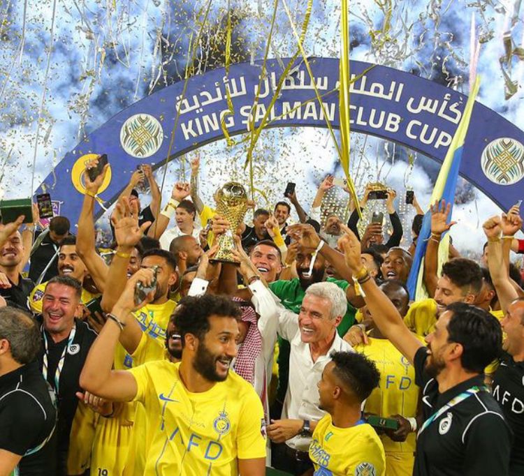 Cristiano Ronaldo Antar Al Nassr Raih Gelar Juara Arab Club Champions Cup