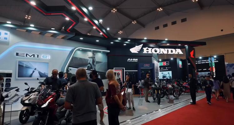 Sepeda Motor Honda Terjual 1.000 Unit di GIIAS 2023!